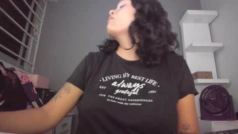 Snapshot of lindsy31 chatting on September 2025 11:09:02 PM Lindsy online show from September 2025 11:09:02 PM