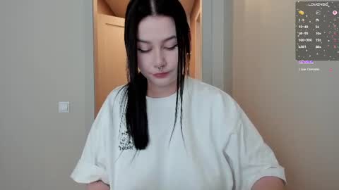 Lina online show from July 2026 03:04:01 AM