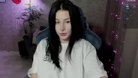 Lina online show from August 2026 05:28:02 AM