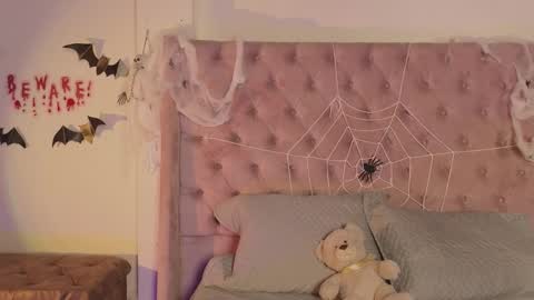 Luciana online show from October 2025 09:48:02 PM