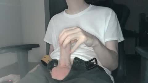 liocious98 online show from October 2025 04:57:01 PM