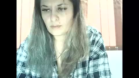 lionessmom online show from November 2025 08:35:01 AM