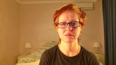 Liora Weiss online show from March 2026 06:47:01 AM