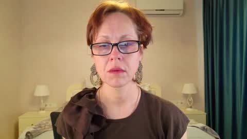 Liora Weiss online show from March 2026 06:06:02 AM