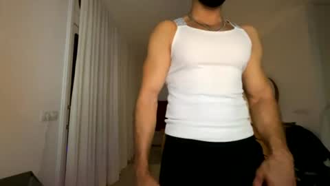 Snapshot of lipo_six chatting on July 2026 11:36:01 PM Lipo Six online show from July 2026 11:36:01 PM