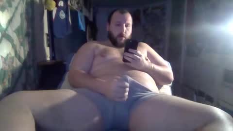 Snapshot of liquidscissors chatting on March 2026 11:37:01 AM LiquidScissors online show from March 2026 11:37:01 AM