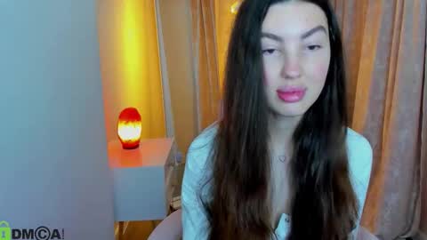 Lira revery online show from December 2025 11:54:01 PM