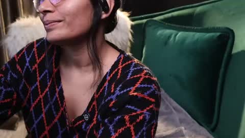 Snapshot of lireesa chatting on February 2025 08:09:02 AM Lire online show from February 2025 08:09:02 AM