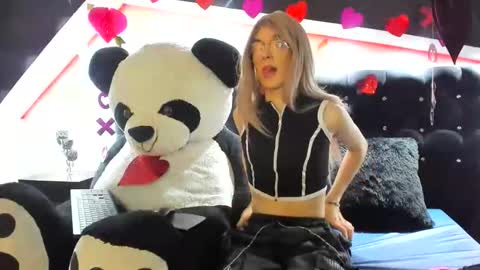 Lis  online show from February 2026 02:07:02 AM