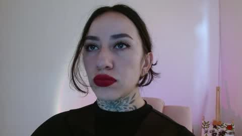 Snapshot of lisa_avila_ chatting on April 2026 10:19:02 PM Lisa online show from April 2026 10:19:02 PM
