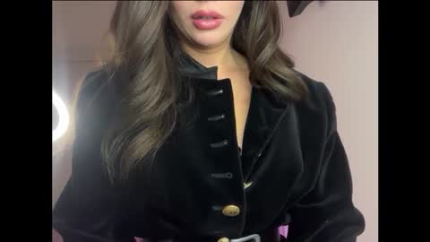 lisa_graham online show from December 2025 04:51:01 AM