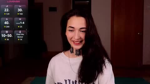 Snapshot of lisa_juicy chatting on December 2025 04:13:01 PM Liza online show from December 2025 04:13:01 PM