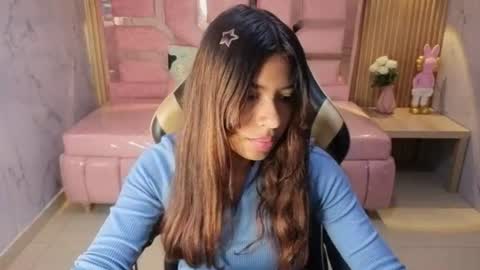 Snapshot of lisa_s1 chatting on July 2026 08:00:01 PM Liz online show from July 2026 08:00:01 PM