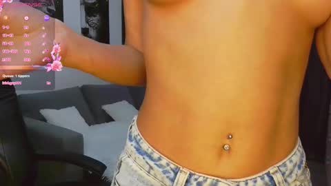 Snapshot of lisa_shultz chatting on November 2025 01:44:01 PM Lisa online show from November 2025 01:44:01 PM