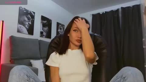 Lisa online show from January 2026 12:42:01 PM