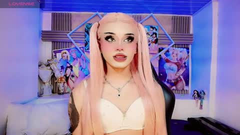 Snapshot of lisa_sparkleee chatting on April 2026 03:34:01 AM lisa_sparkleee online show from April 2026 03:34:01 AM