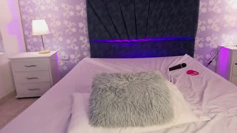 lisa_sweetas online show from April 2026 06:19:01 AM