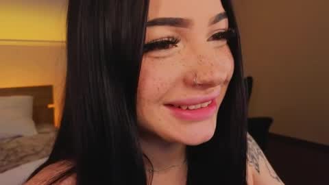 lisaaaliss online show from April 2026 10:57:02 AM