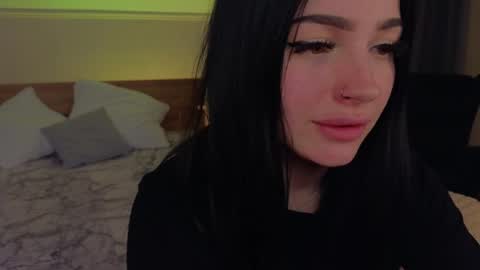 lisaaaliss online show from May 2026 04:04:02 PM