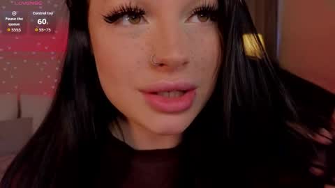 lisaaaliss online show from May 2026 11:17:01 AM