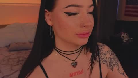 lisaaaliss online show from May 2026 11:07:01 AM