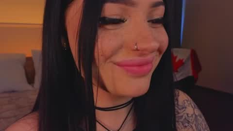 lisaaaliss online show from June 2026 10:29:01 AM