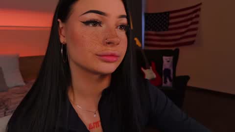 lisaaaliss online show from July 2026 10:41:01 AM