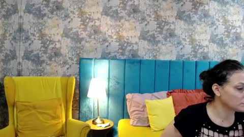 lisacroft online show from October 2025 10:03:02 AM