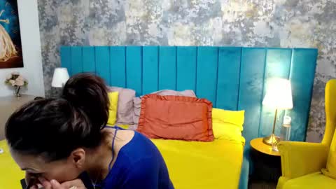 lisacroft online show from October 2025 07:42:02 AM