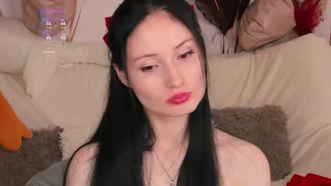 Lisa Moore online show from December 2025 12:10:01 PM