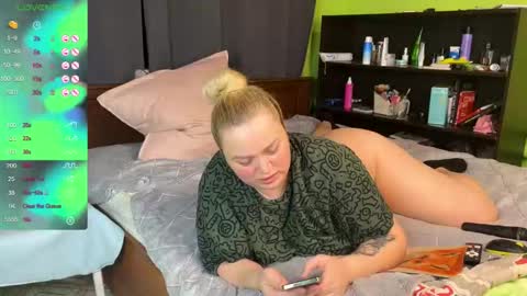 Snapshot of lisawilliamsss chatting on February 2026 02:33:01 PM Lisa online show from February 2026 02:33:01 PM