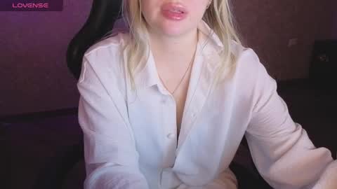 Anna online show from April 2026 02:49:01 PM