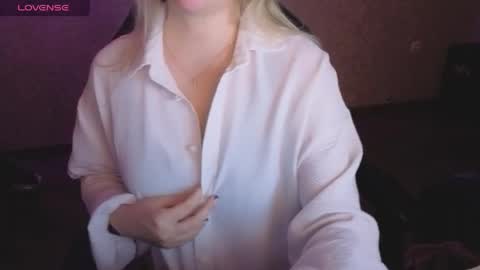 Anna online show from May 2026 07:54:02 PM
