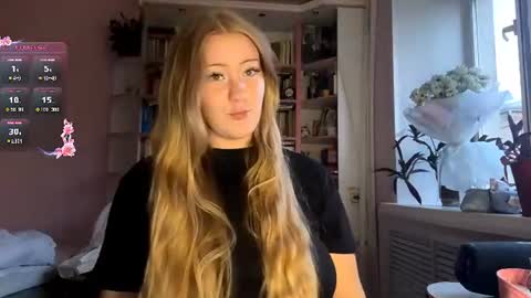 Snapshot of lisi_kiss_ chatting on July 2026 05:30:01 PM Aurora online show from July 2026 05:30:01 PM