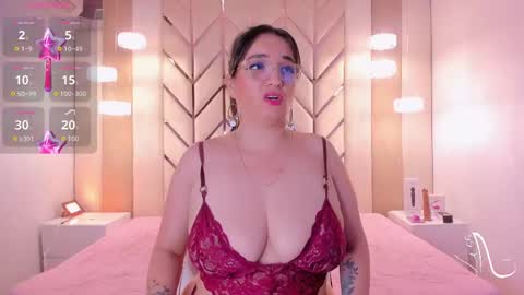 liss_bela online show from September 2025 12:11:01 AM