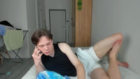 Snapshot of lissa_alfie chatting on January 2025 06:16:01 PM Alfie online show from January 2025 06:16:01 PM