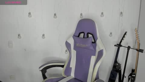 Lissa Kim  online show from March 2026 11:14:01 AM