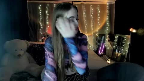 Lissa online show from March 2026 05:08:02 AM