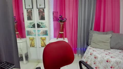 lissa online show from March 2026 10:03:02 PM