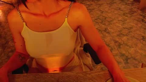 Liss online show from December 2025 03:31:01 PM