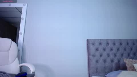 LOLA online show from March 2025 11:49:02 PM