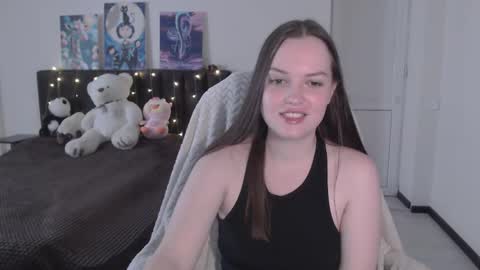 Snapshot of little__flowers chatting on September 2025 07:54:01 AM little__flowers online show from September 2025 07:54:01 AM