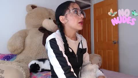 TU ANGELITO online show from February 2026 09:57:02 PM