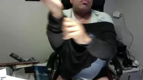 Snapshot of little_buddha chatting on January 2025 08:39:01 PM Pure Black Power online show from January 2025 08:39:01 PM