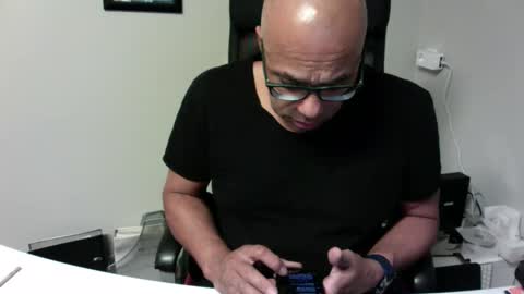 Snapshot of little_buddha chatting on November 2025 06:54:01 PM Pure Black Power online show from November 2025 06:54:01 PM