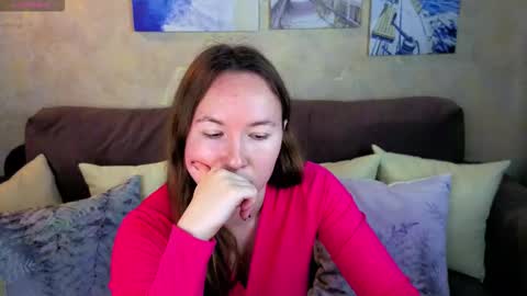 Alexandra online show from October 2025 03:07:01 AM