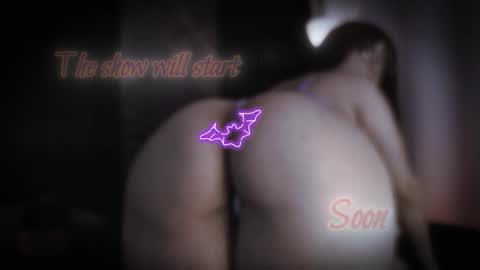 Maeve  online show from October 2025 01:42:02 AM