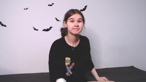 Alice.. online show from December 2025 05:08:02 PM