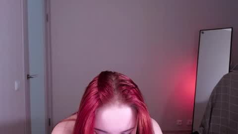 Snapshot of little_pretty_woman chatting on May 2026 03:09:02 PM little_pretty_woman online show from May 2026 03:09:02 PM