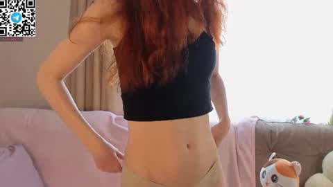 Snapshot of little_red_rosy chatting on June 2026 04:35:02 AM Rosy online show from June 2026 04:35:02 AM